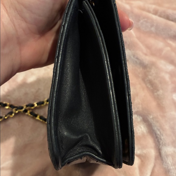 CHANEL Elegant Black Lambskin, Shoulder Bag or Clutch ~ 24K Gold Accent - Picture 6 of 15